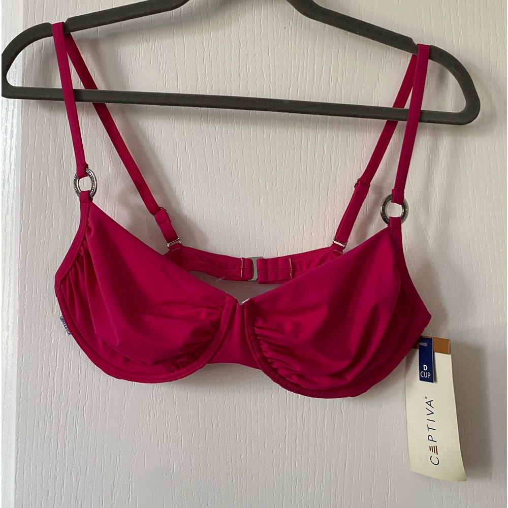 CAPTIVA BIKINI TOP NEW WITH TAG